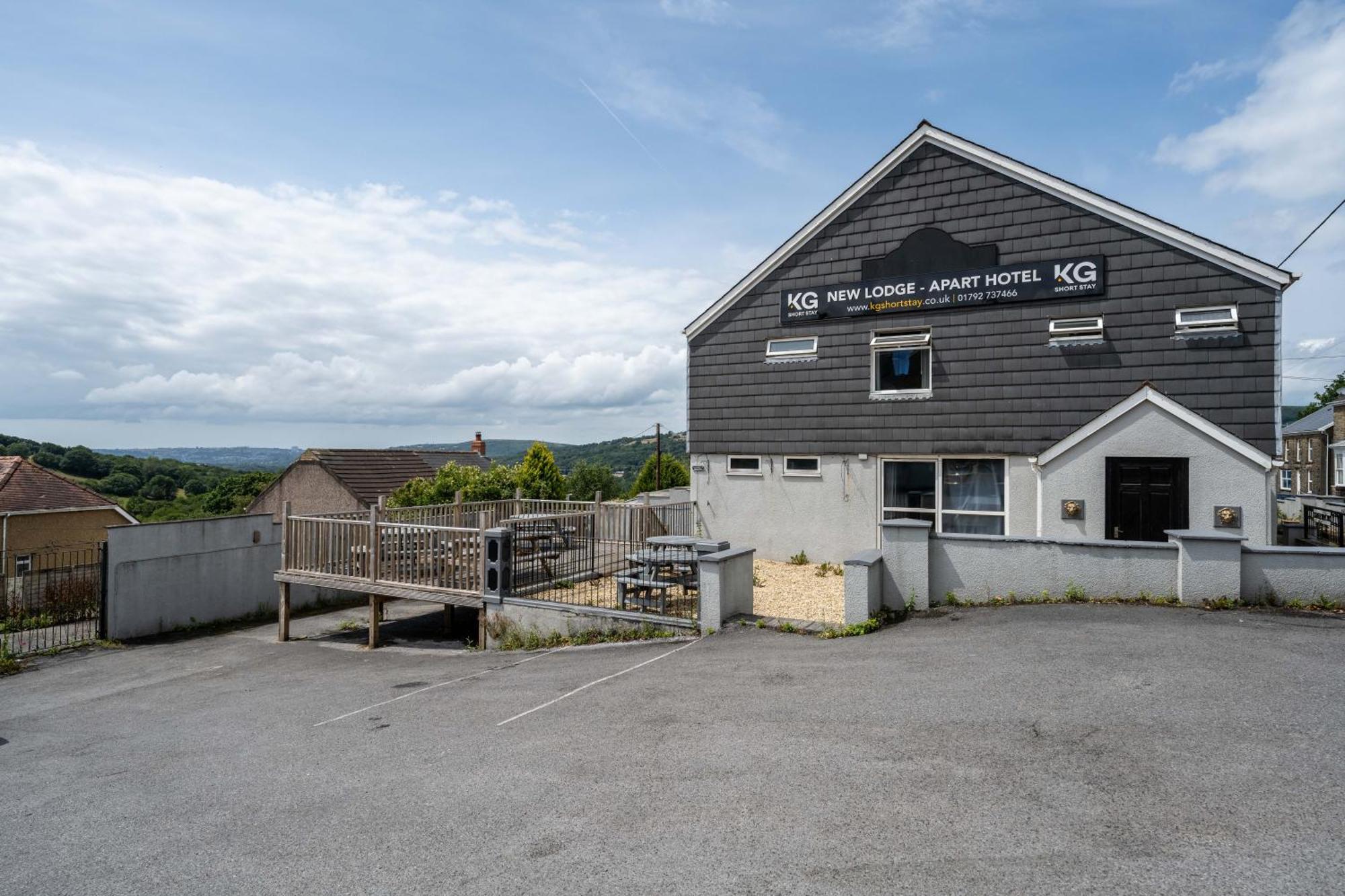 The New Lodge Pontardawe Exterior foto